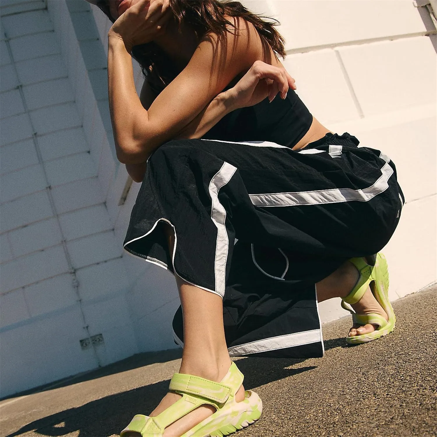 Miqil Women's Casual Loose Striped Sweatpants Y2K Sporty Elastic High Waist Drawstring Wide Leg Barrel Pants Going Out Pants